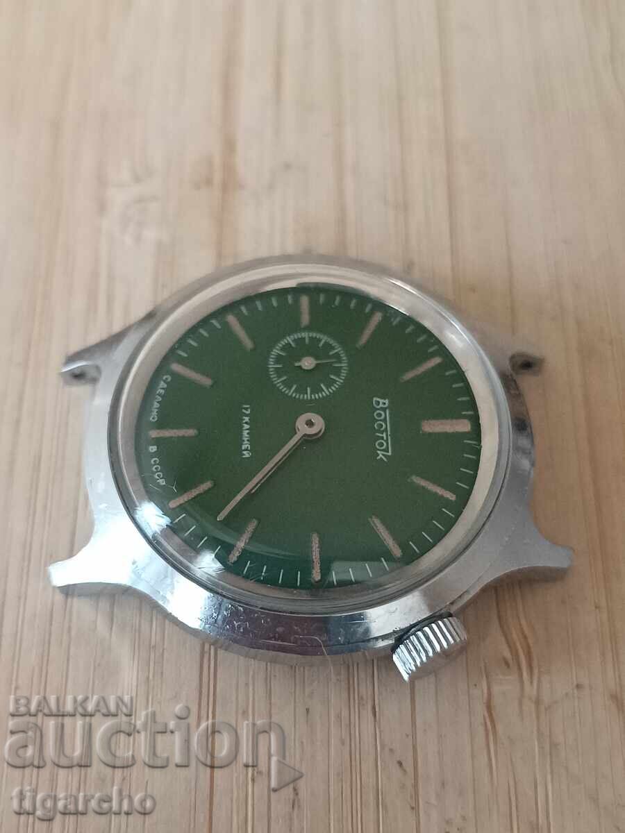 ceas Vostok cu preț 175.00 BGN | € 89.48