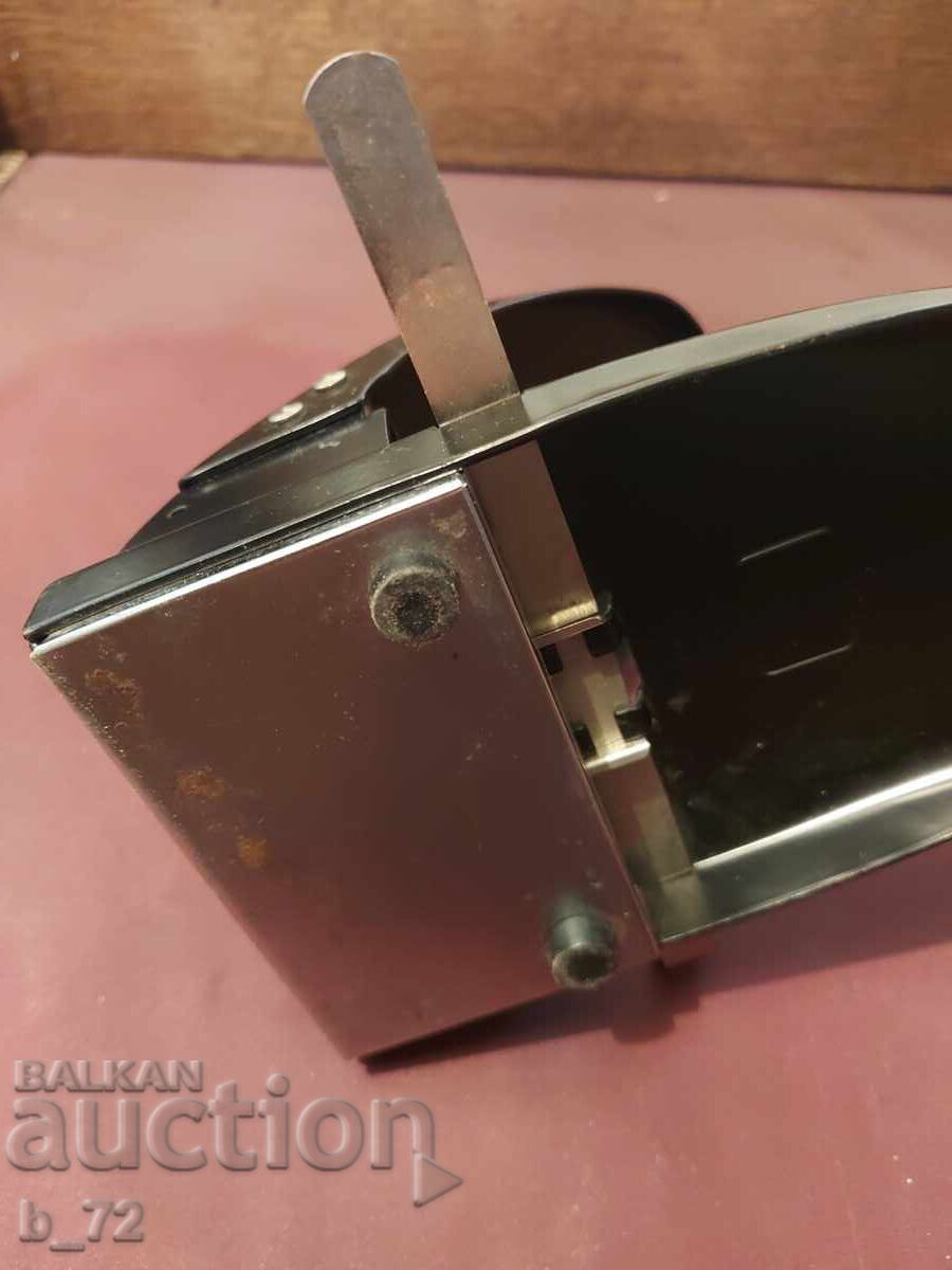 Стар масивен и голям перфоратор - 5