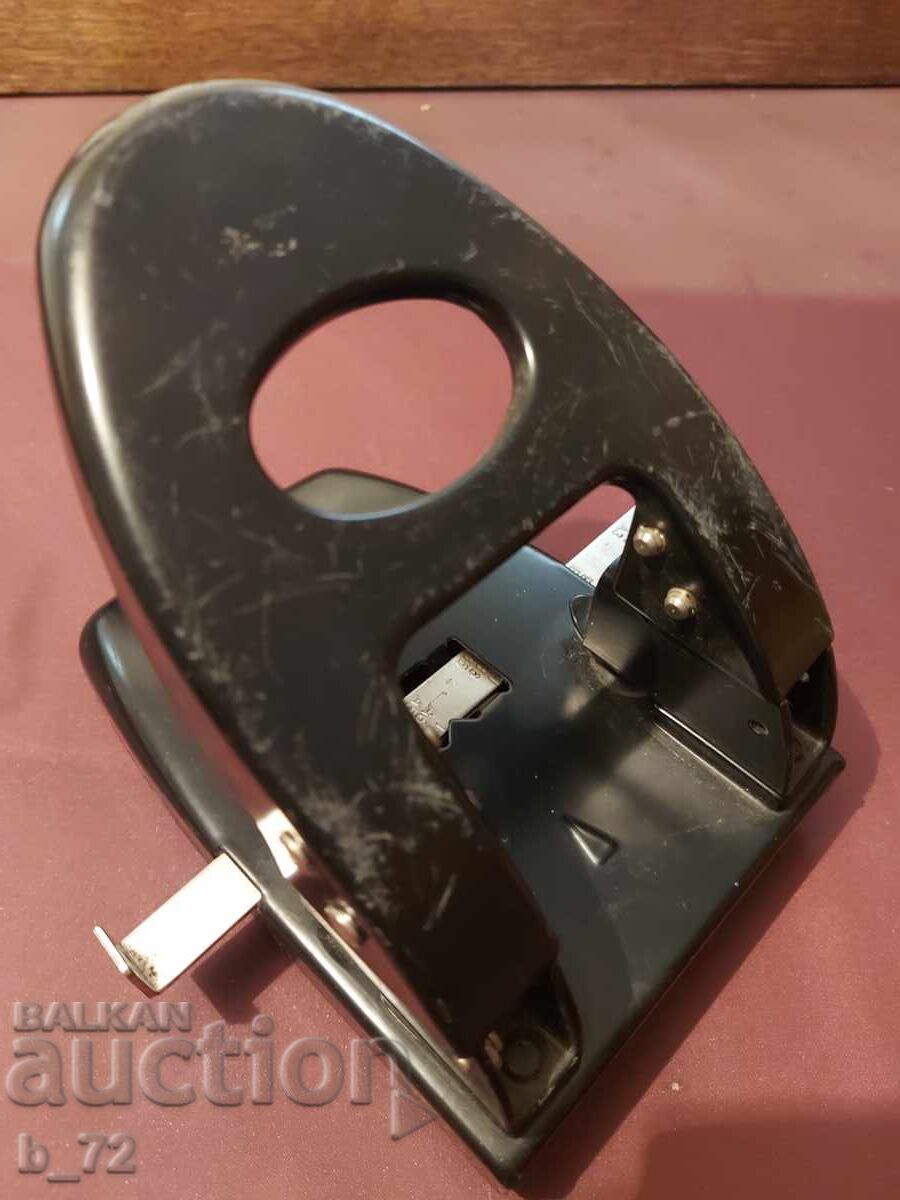 Стар масивен и голям перфоратор - 7