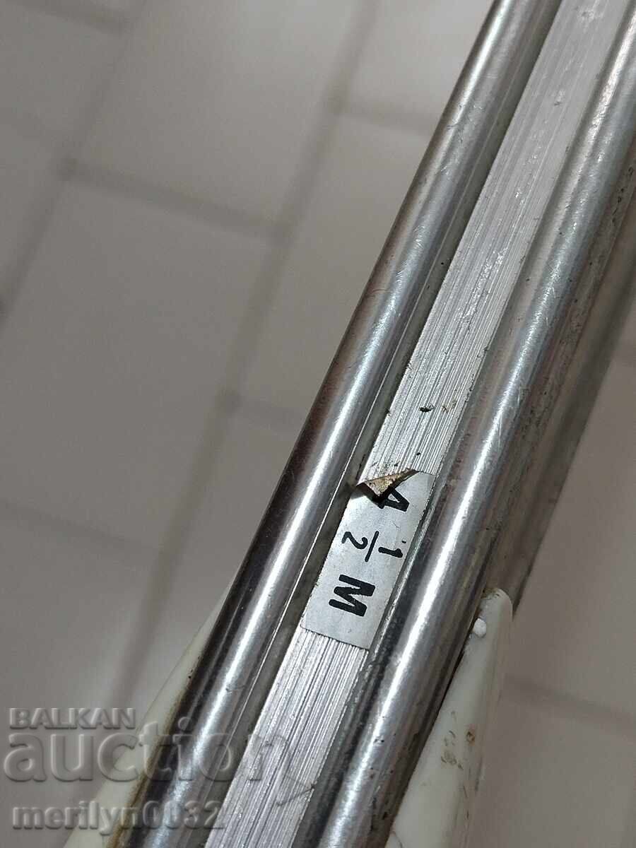 Auction Aluminum tennis racket Auction Aluminum tennis racket