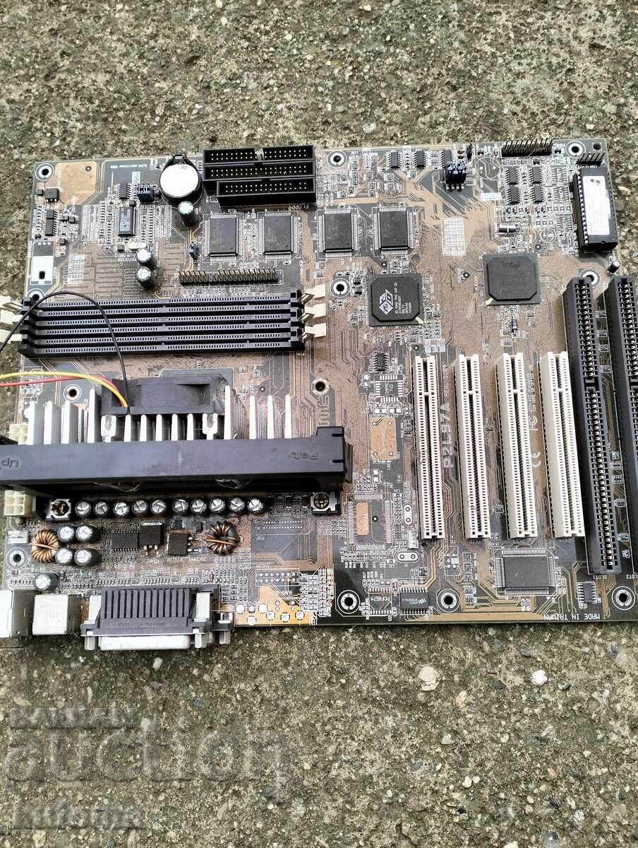 Auction Old motherboard with processor Auction Old motherboard with processor