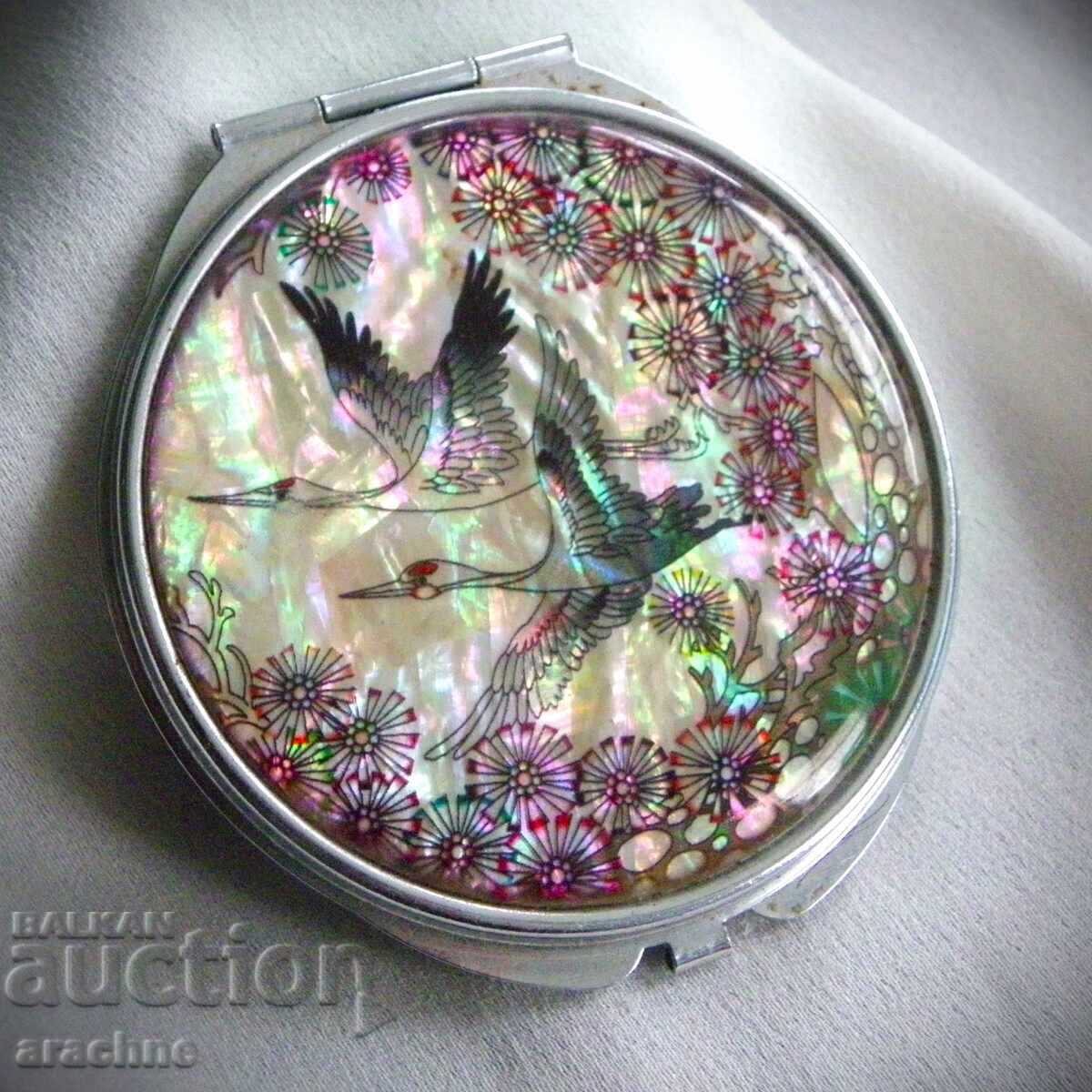 Powder room, South Korea with price 80.00 BGN | € 40.90 Powder room, South Korea with price 80.00 BGN | € 40.90