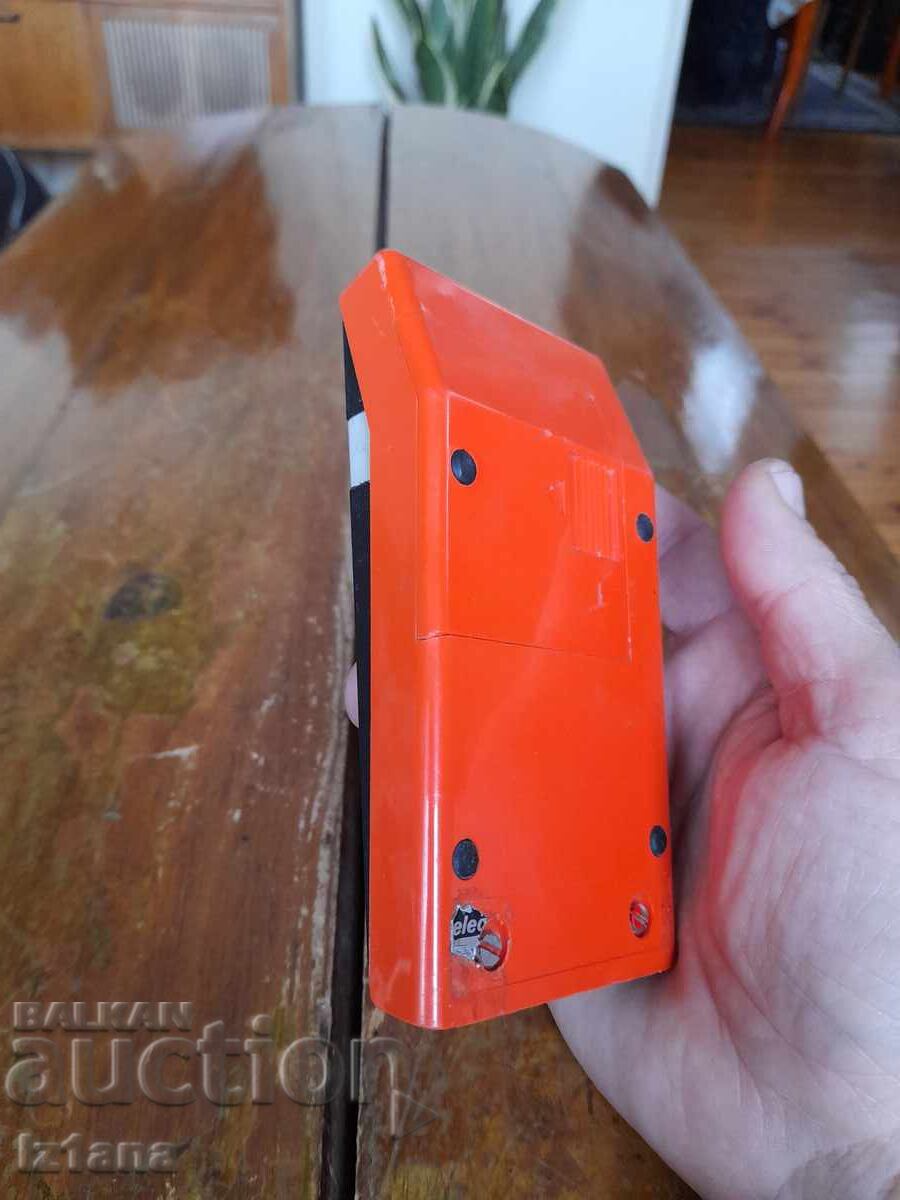 Livrarea Calculator vechi Elka, Elka 135M Livrarea Calculator vechi Elka, Elka 135M