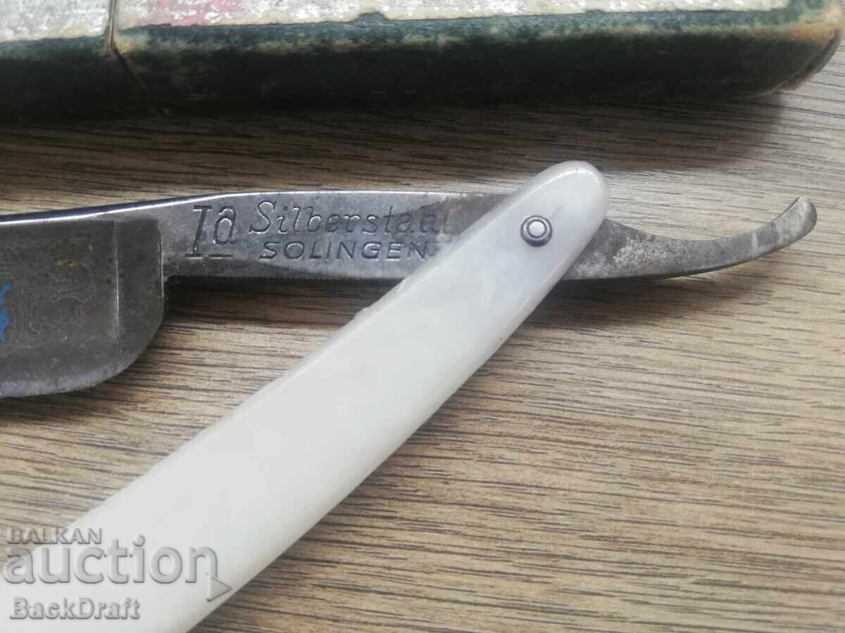 Auction OLD GERMAN SILBER STAHL SOLINGEN SHOVEL, ENGRAVED BLADE Auction OLD GERMAN SILBER STAHL SOLINGEN SHOVEL, ENGRAVED BLADE