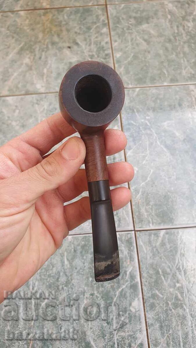 Delivery of Old pipe st claude Delivery of Old pipe st claude