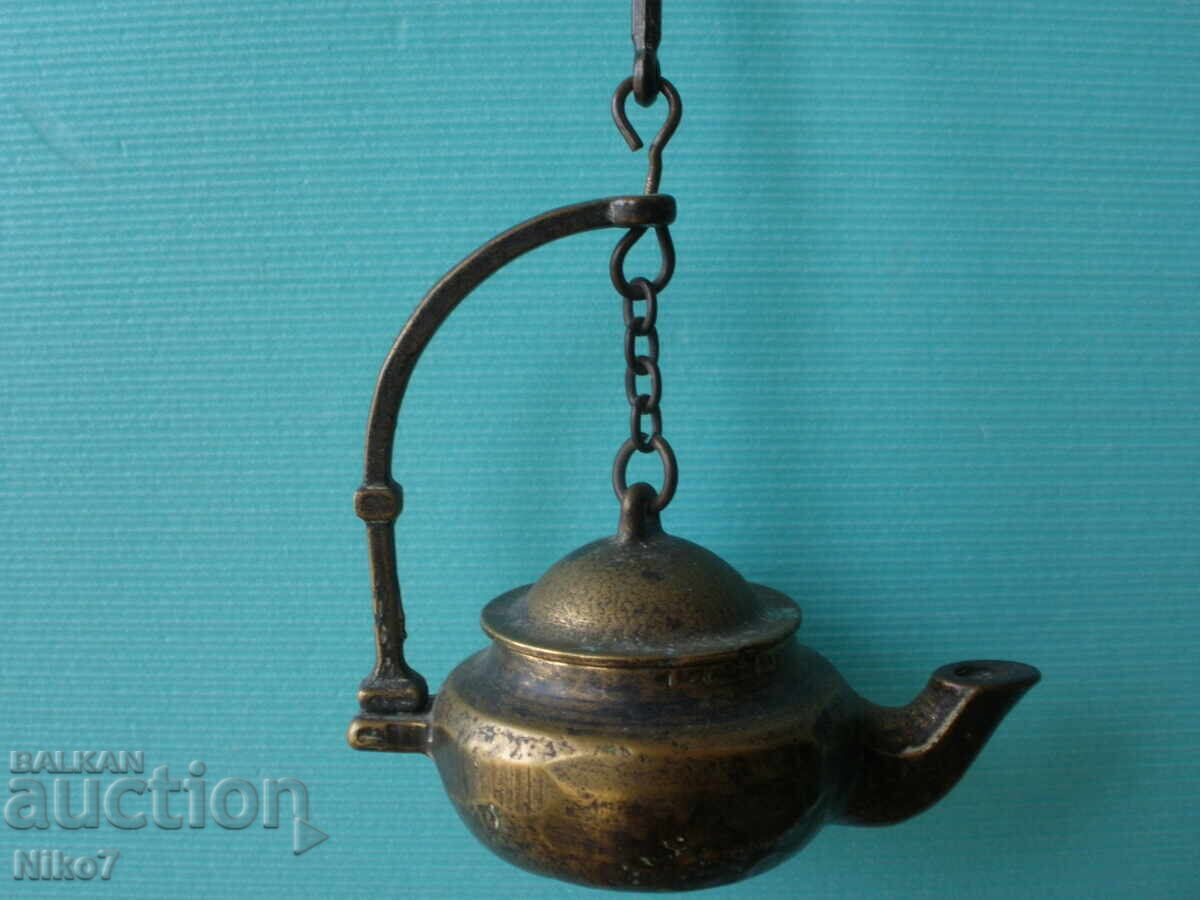 Delivery of Old, massive, hanging, bronze lamp - antique style. Delivery of Old, massive, hanging, bronze lamp - antique style.