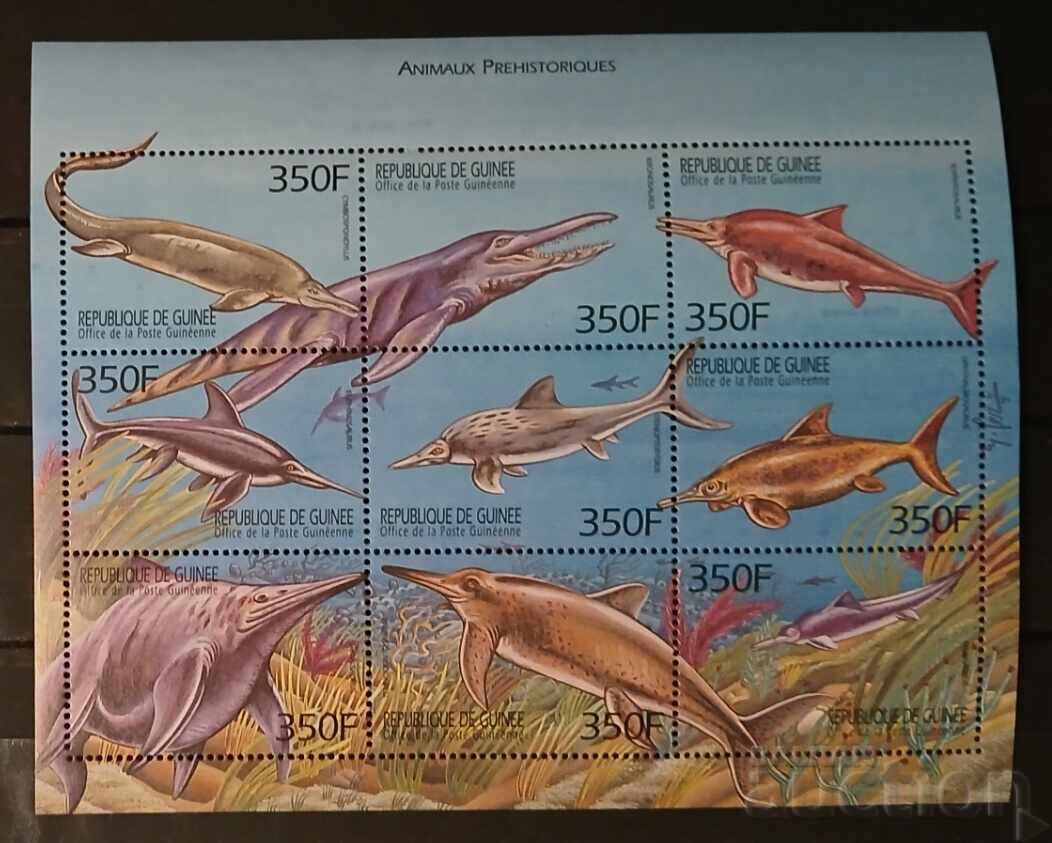 Guinea 1999 Fauna/Dinosaurs Block MNH Guinea 1999 Fauna/Dinosaurs Block MNH