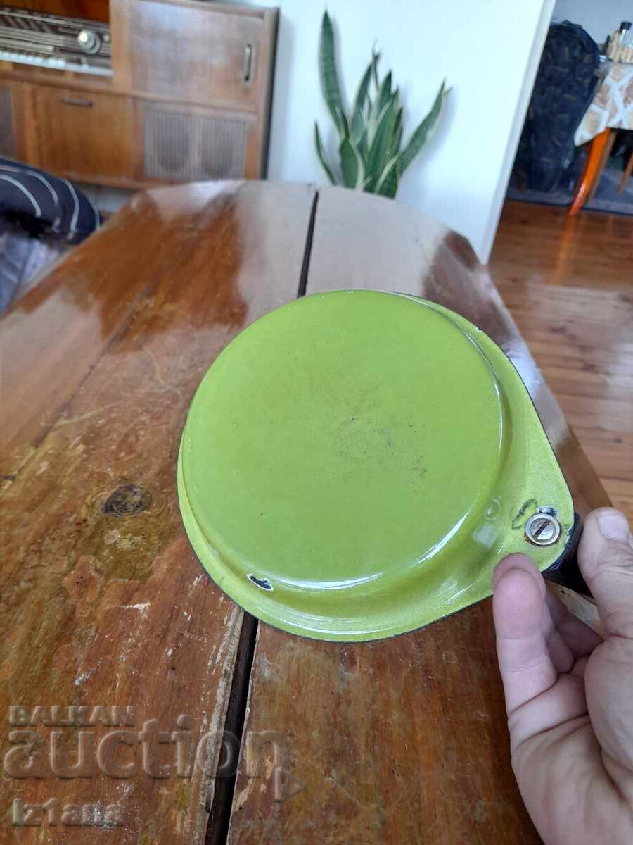 Δημοπρασία Παλιό σμάλτο τηγάνι ομελέτας, ταψί Δημοπρασία Παλιό σμάλτο τηγάνι ομελέτας, ταψί