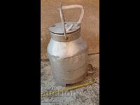 excellent aluminum milk jug with lid 20 liters