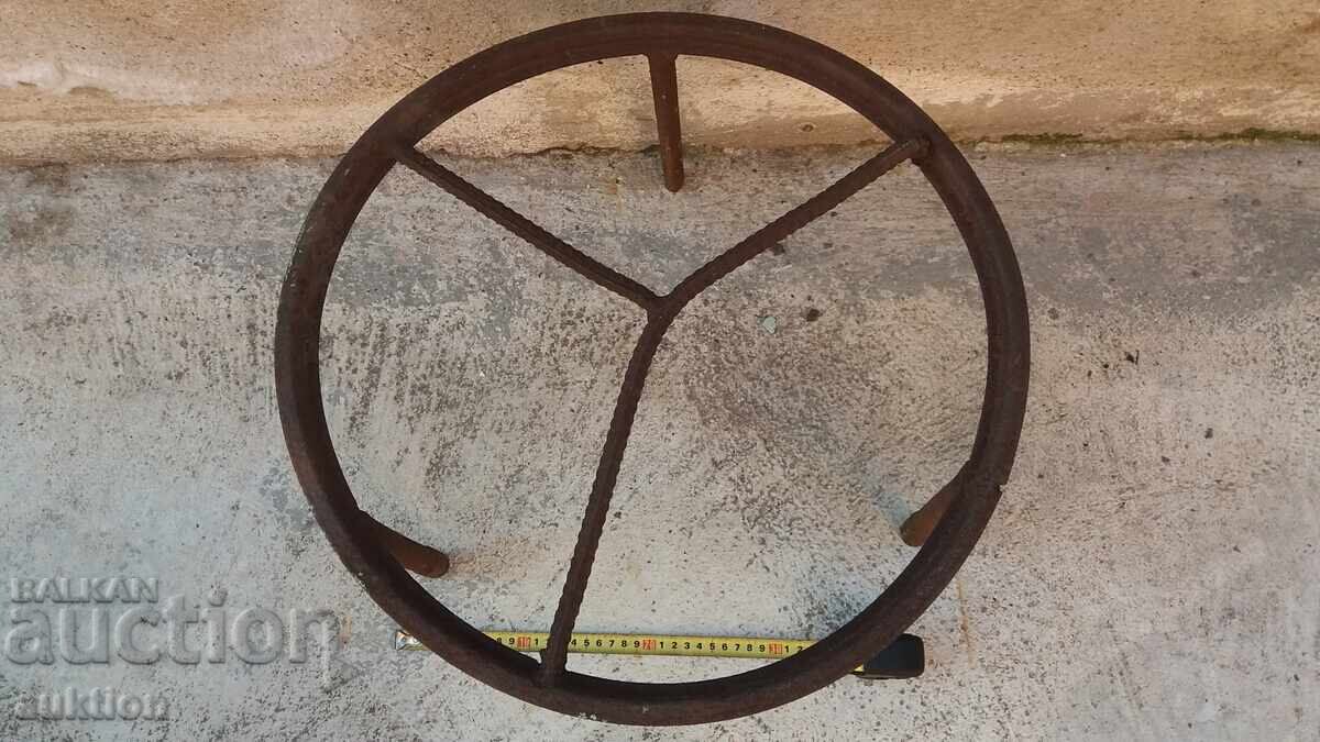 Auction massive metal pyrostia Auction massive metal pyrostia