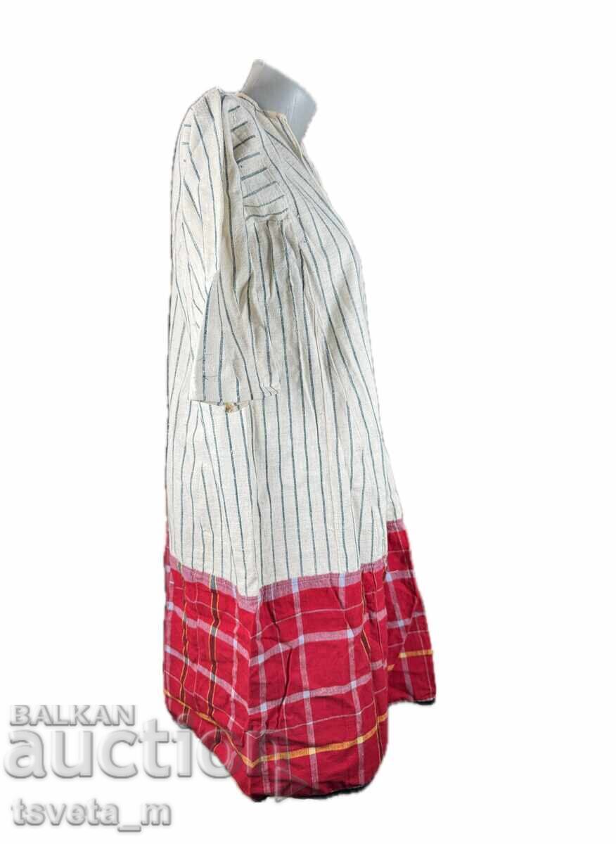 Licitație Cămașă lungă de bumbac de damă, costum popular