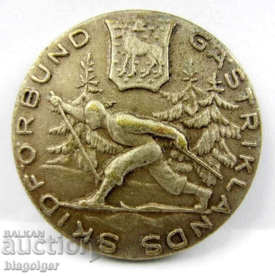 Old table medal - Swedish Ski Association with price 11.99 BGN | € 6.13