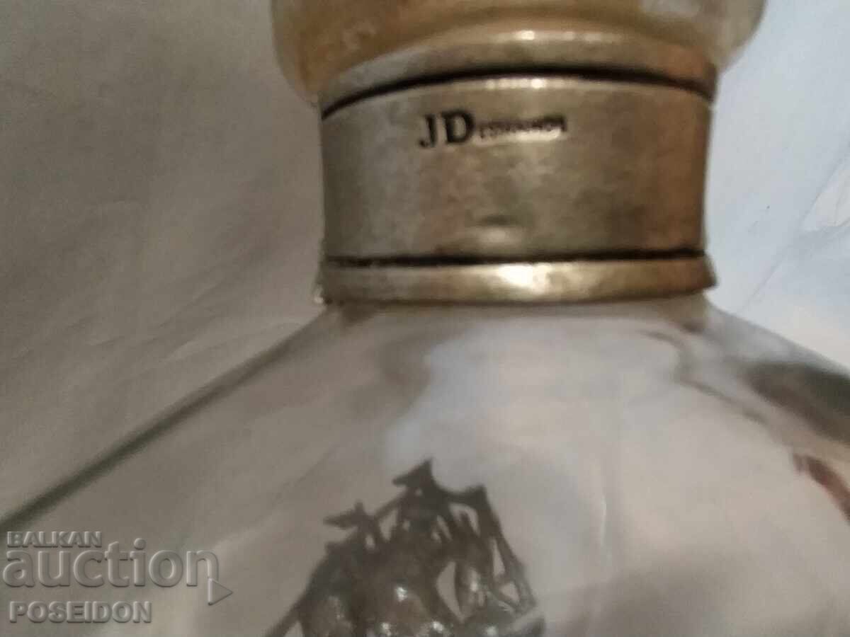 Auction WHISKEY FLAG Auction WHISKEY FLAG