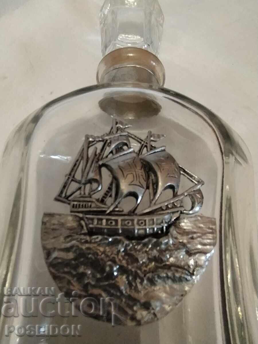 WHISKEY FLAG - 5 WHISKEY FLAG - 5