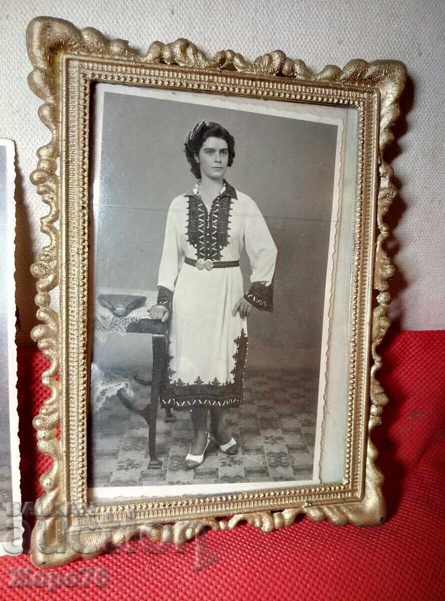 Δημοπρασία 2 Παλιές ΦΩΤΟΓΡΑΦΙΕΣ ΒΟΥΛΓΑΡΑΣ με ΣΠΑΝΙΑ ΛΑΪΚΗ ΦΟΡΕΣΗ με ΠΑΦΤΙ Δημοπρασία 2 Παλιές ΦΩΤΟΓΡΑΦΙΕΣ ΒΟΥΛΓΑΡΑΣ με ΣΠΑΝΙΑ ΛΑΪΚΗ ΦΟΡΕΣΗ με ΠΑΦΤΙ