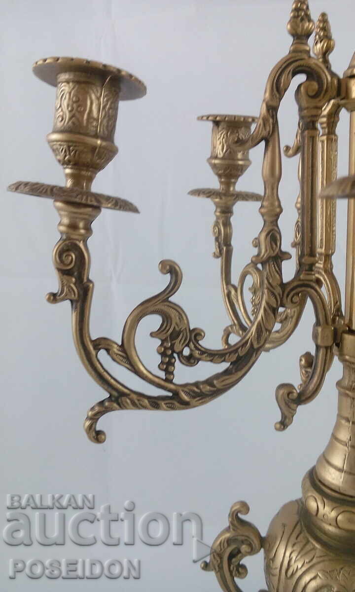 Delivery of BRONZE CANDLESTICK Delivery of BRONZE CANDLESTICK