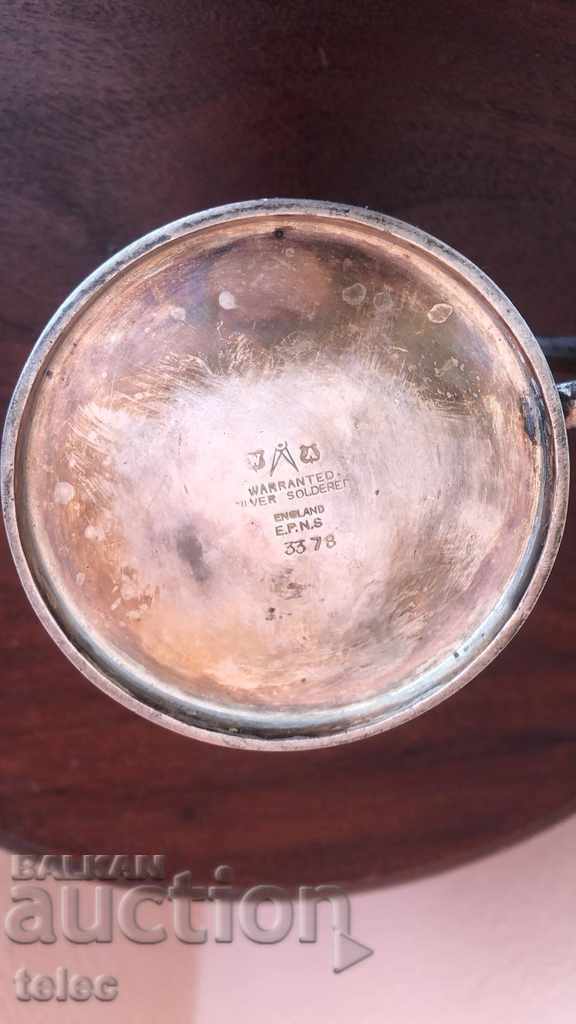 Delivery of Old English jug with silver coating