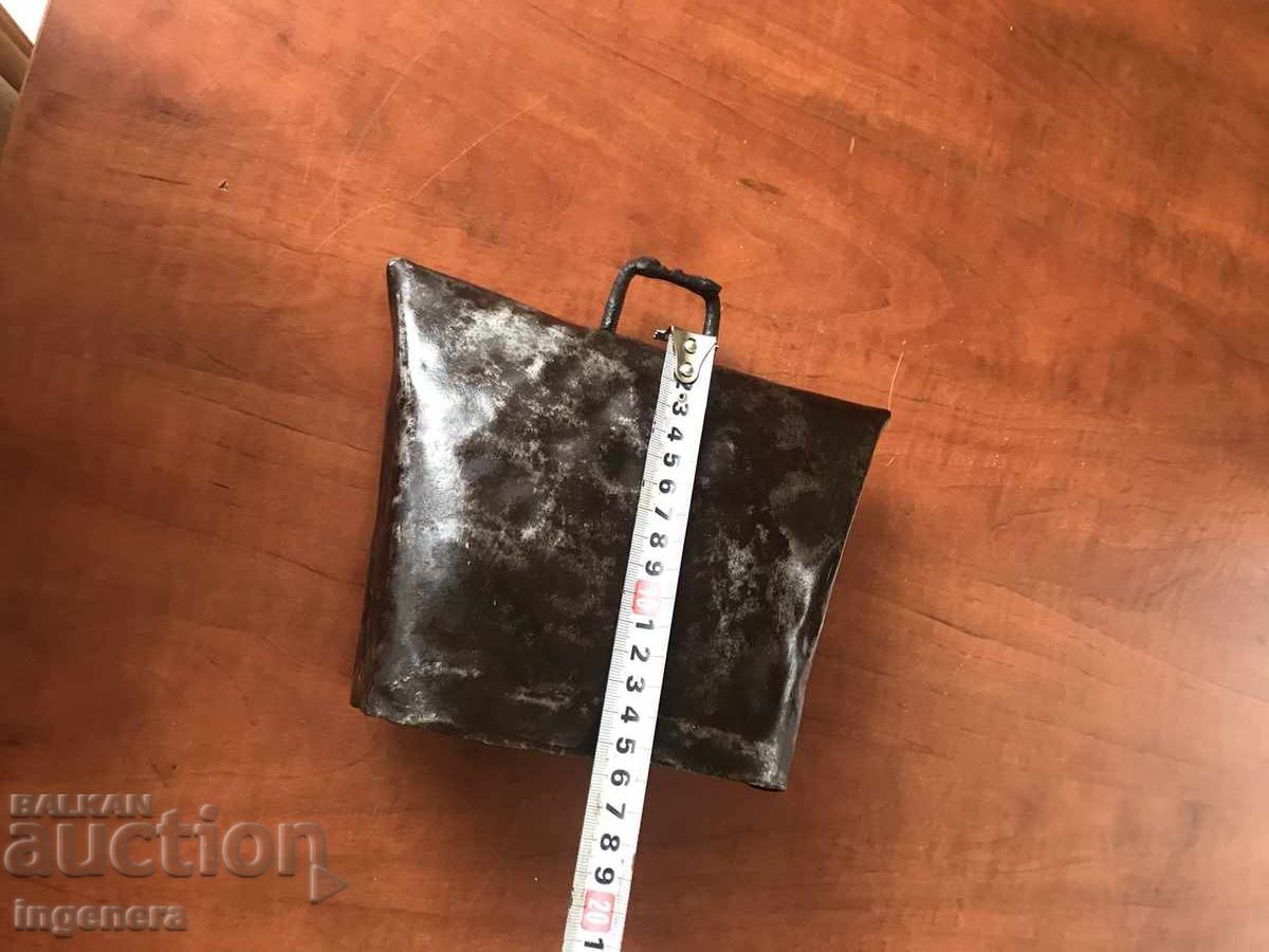 GUY CHAN THUMBELEK HUGE - 5