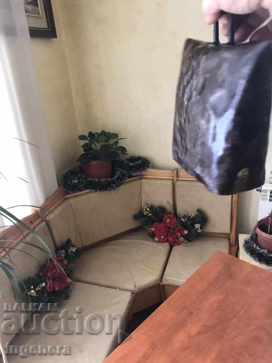 GUY CHAN THUMBELEK HUGE - 6