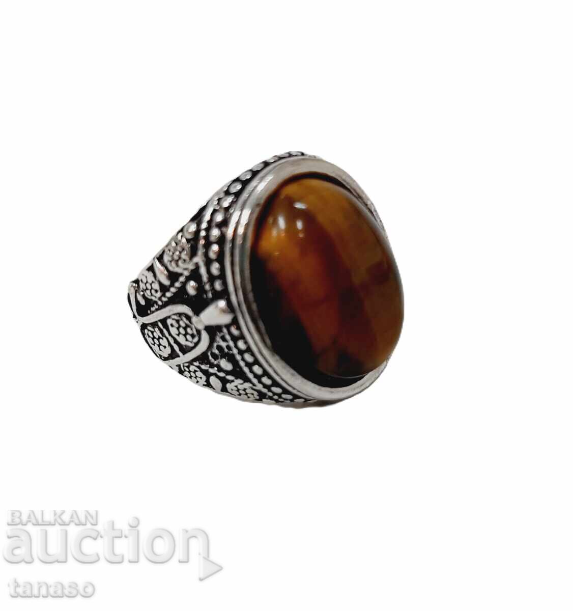 Δαχτυλίδι με τα μάτια της τίγρης