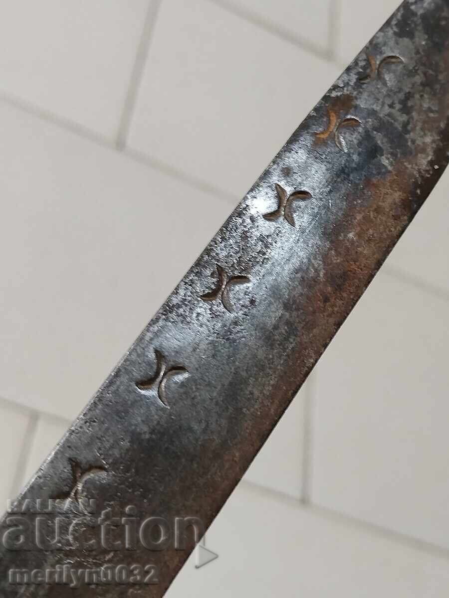 Shepherd's knife with scabbard Karakulak Chiren horn Chekia with price 159.00 BGN | € 81.30 Shepherd's knife with scabbard Karakulak Chiren horn Chekia with price 159.00 BGN | € 81.30