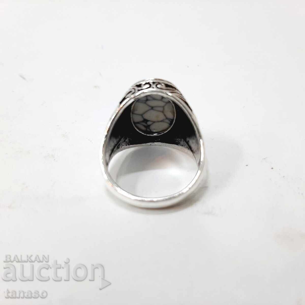 Δημοπρασία Δαχτυλίδι με χαουλίτη Δημοπρασία Δαχτυλίδι με χαουλίτη