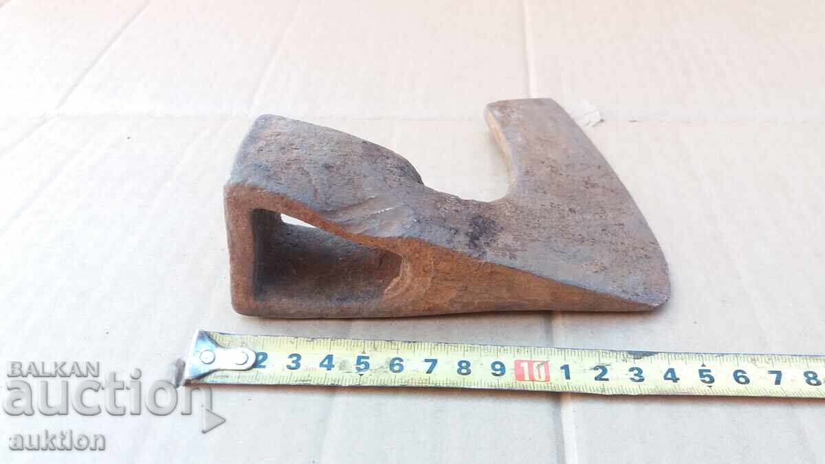 OLD MASSIVE AXE SOC. - 6 OLD MASSIVE AXE SOC. - 6