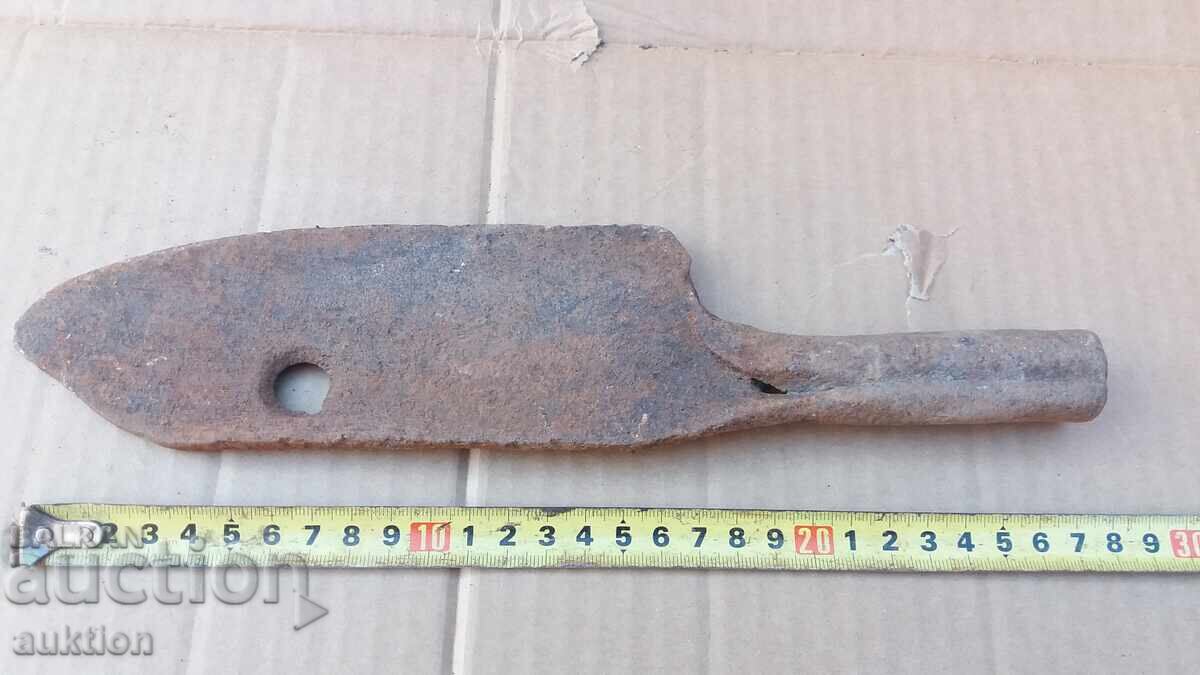 MASSIVE FORGED RENAISSANCE SATCHER WITH MARKING - 7 MASSIVE FORGED RENAISSANCE SATCHER WITH MARKING - 7