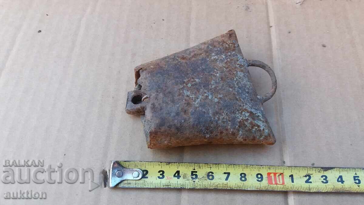 Delivery of OLD GIRL Delivery of OLD GIRL