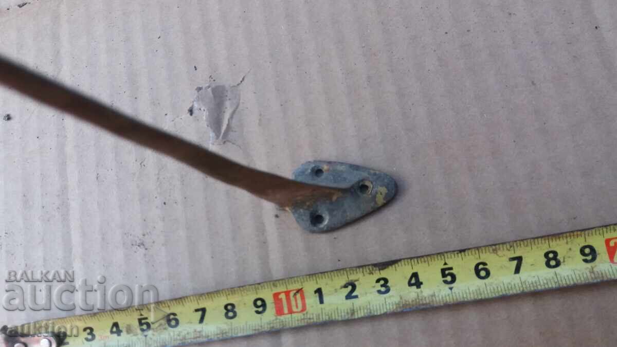 OLD BRONZE HANGER - 5 OLD BRONZE HANGER - 5