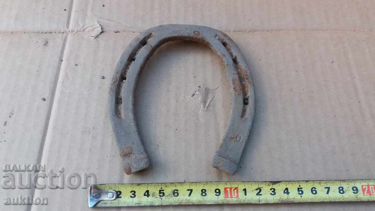 ΜΑΣΙΦ ΣΦΥΡΗΤΟ ΠΕΤΑΛΟ με τιμή 1.49 BGN | € 0.76 ΜΑΣΙΦ ΣΦΥΡΗΤΟ ΠΕΤΑΛΟ με τιμή 1.49 BGN | € 0.76