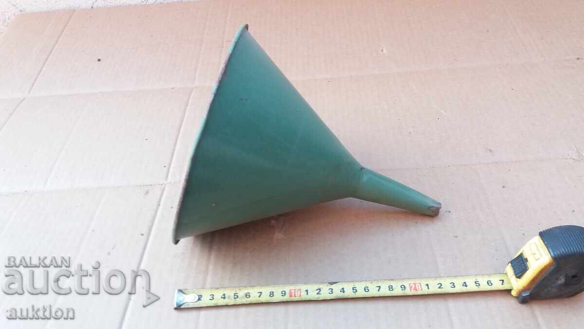 SOC. ENAMELED FUNNEL with price 4.99 BGN | € 2.55 SOC. ENAMELED FUNNEL with price 4.99 BGN | € 2.55