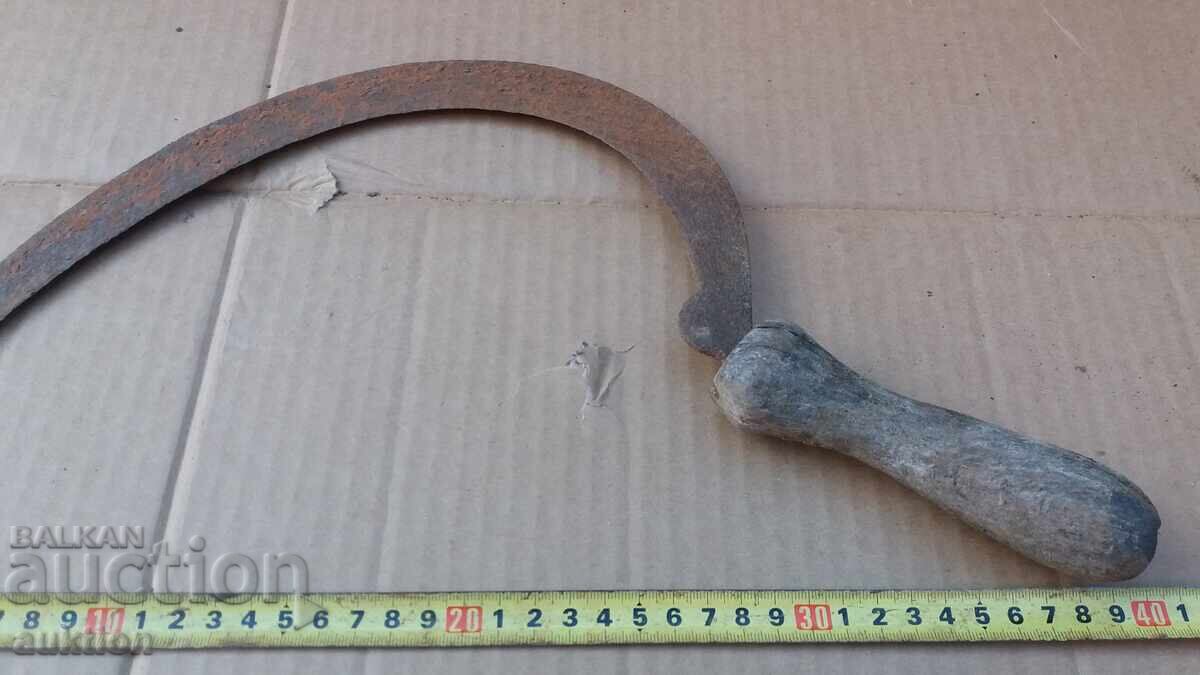 Auction FORGED RENAISSANCE SICKLE Auction FORGED RENAISSANCE SICKLE