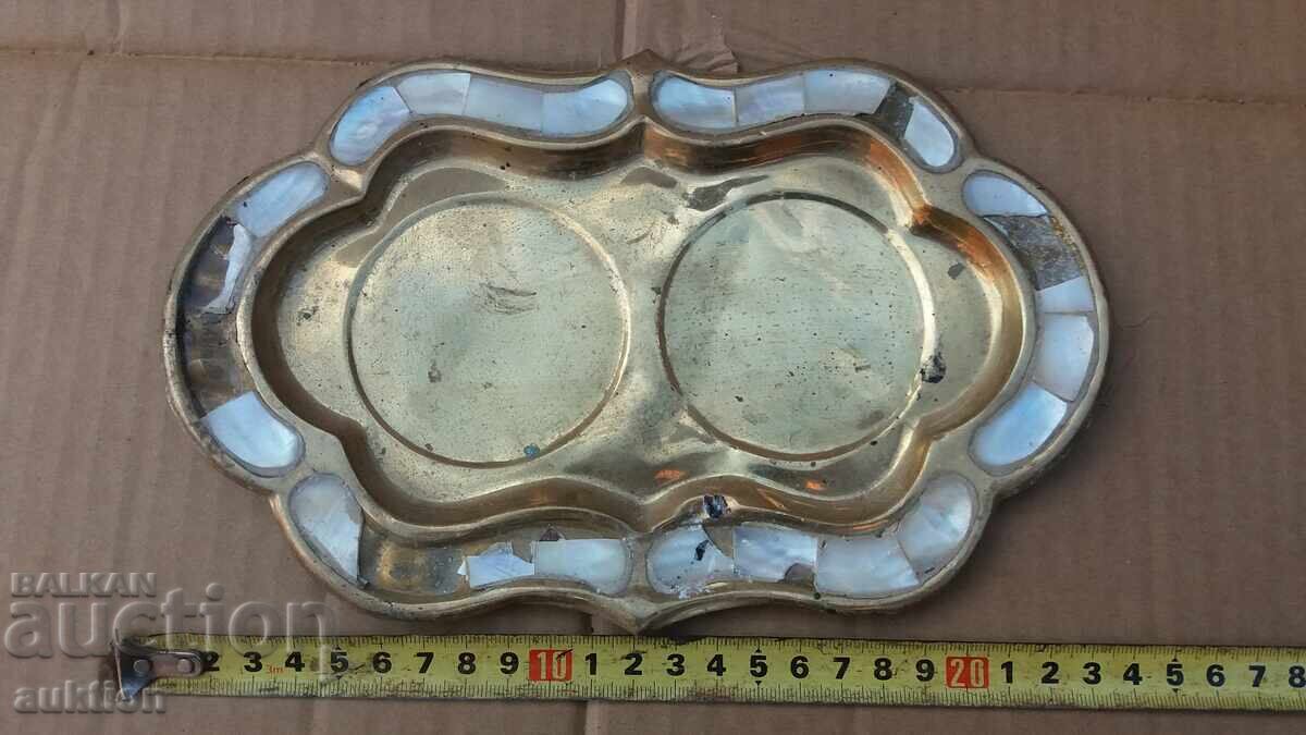 ΠΑΛΙΑ ΧΑΛΚΙΝΗ ΠΛΑΚΑΤΑ ΜΕ ΜΑΡΓΑΡΙΤΑΡΙ με τιμή 4.99 BGN | € 2.55 ΠΑΛΙΑ ΧΑΛΚΙΝΗ ΠΛΑΚΑΤΑ ΜΕ ΜΑΡΓΑΡΙΤΑΡΙ με τιμή 4.99 BGN | € 2.55