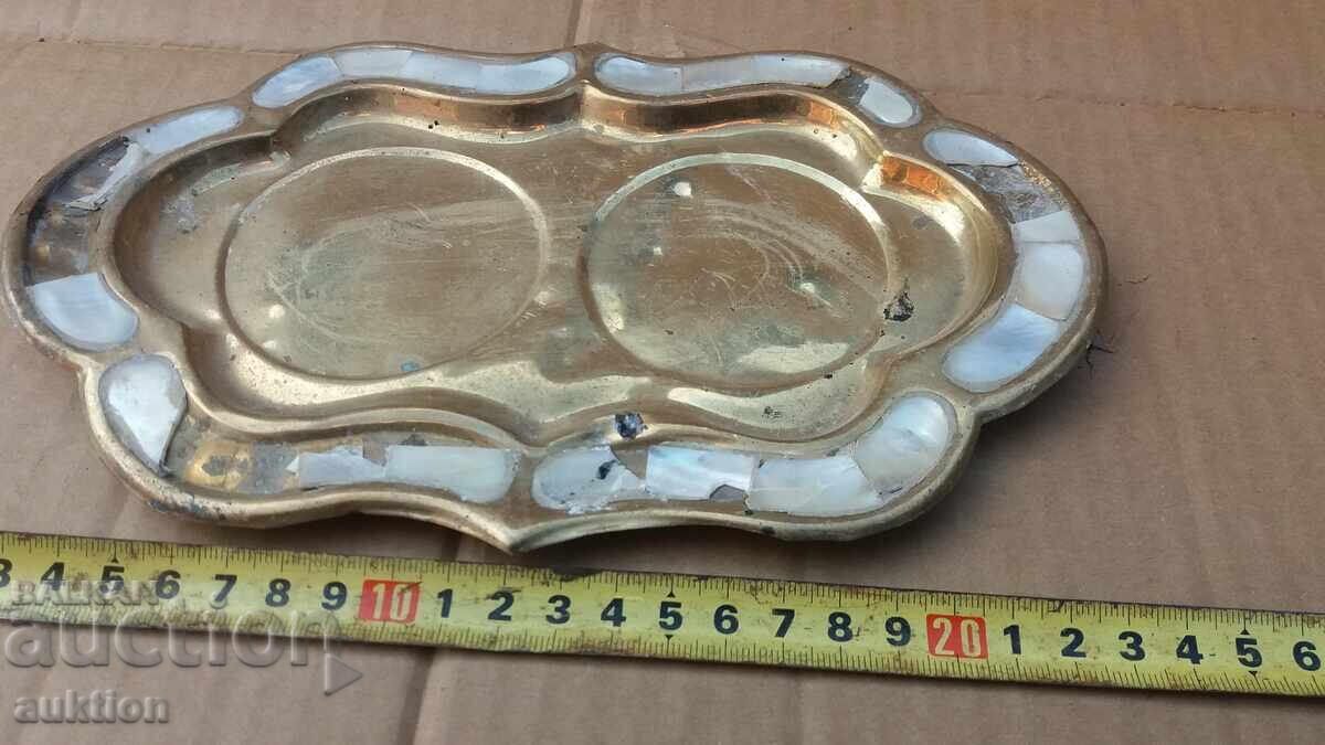 Δημοπρασία ΠΑΛΙΑ ΧΑΛΚΙΝΗ ΠΛΑΚΑΤΑ ΜΕ ΜΑΡΓΑΡΙΤΑΡΙ Δημοπρασία ΠΑΛΙΑ ΧΑΛΚΙΝΗ ΠΛΑΚΑΤΑ ΜΕ ΜΑΡΓΑΡΙΤΑΡΙ