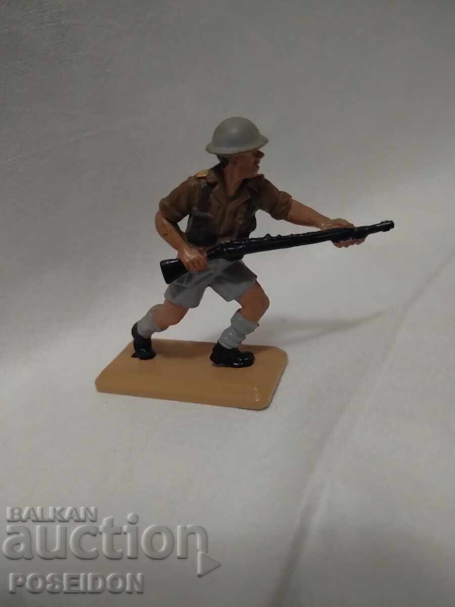 SOLDIERS - BRITANS LTD 1971 DETAIL - 6 SOLDIERS - BRITANS LTD 1971 DETAIL - 6