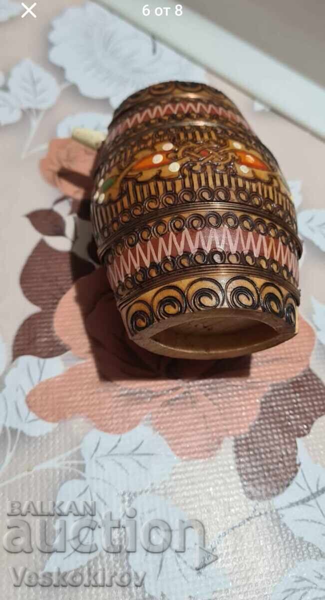 Auction  Decorative peafowl