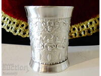 Ceașcă din cositor cu scenă de vânătoare, Dionis, renascentistă