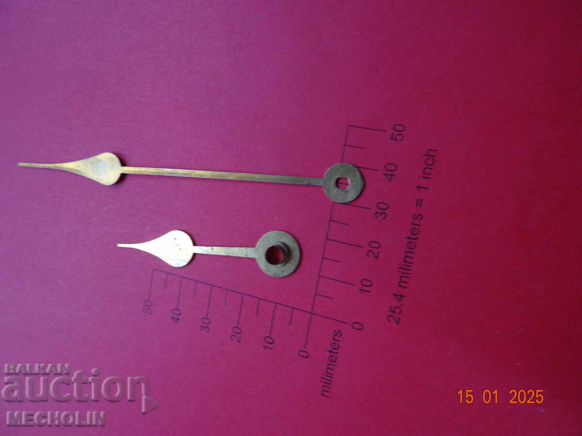 Delivery of ARROW WALL CLOCK 6 Delivery of ARROW WALL CLOCK 6