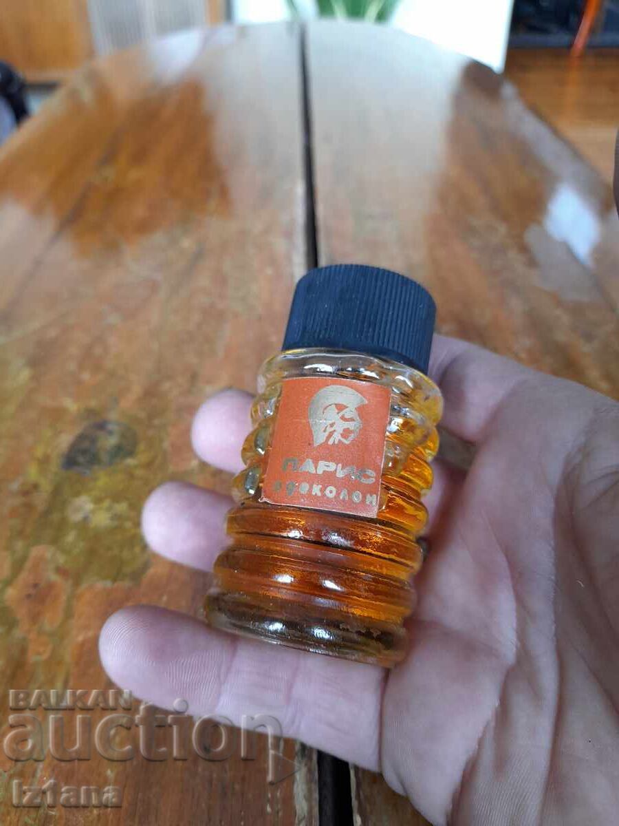 Old cologne Paris with price 55.00 BGN | € 28.12 Old cologne Paris with price 55.00 BGN | € 28.12