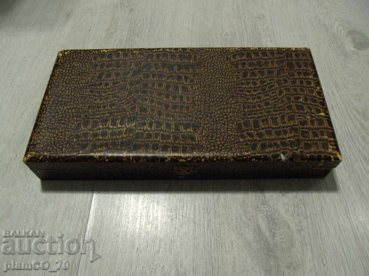 No.*7831 set of old cutlery - 6 pieces of metal knives - 6 No.*7831 set of old cutlery - 6 pieces of metal knives - 6