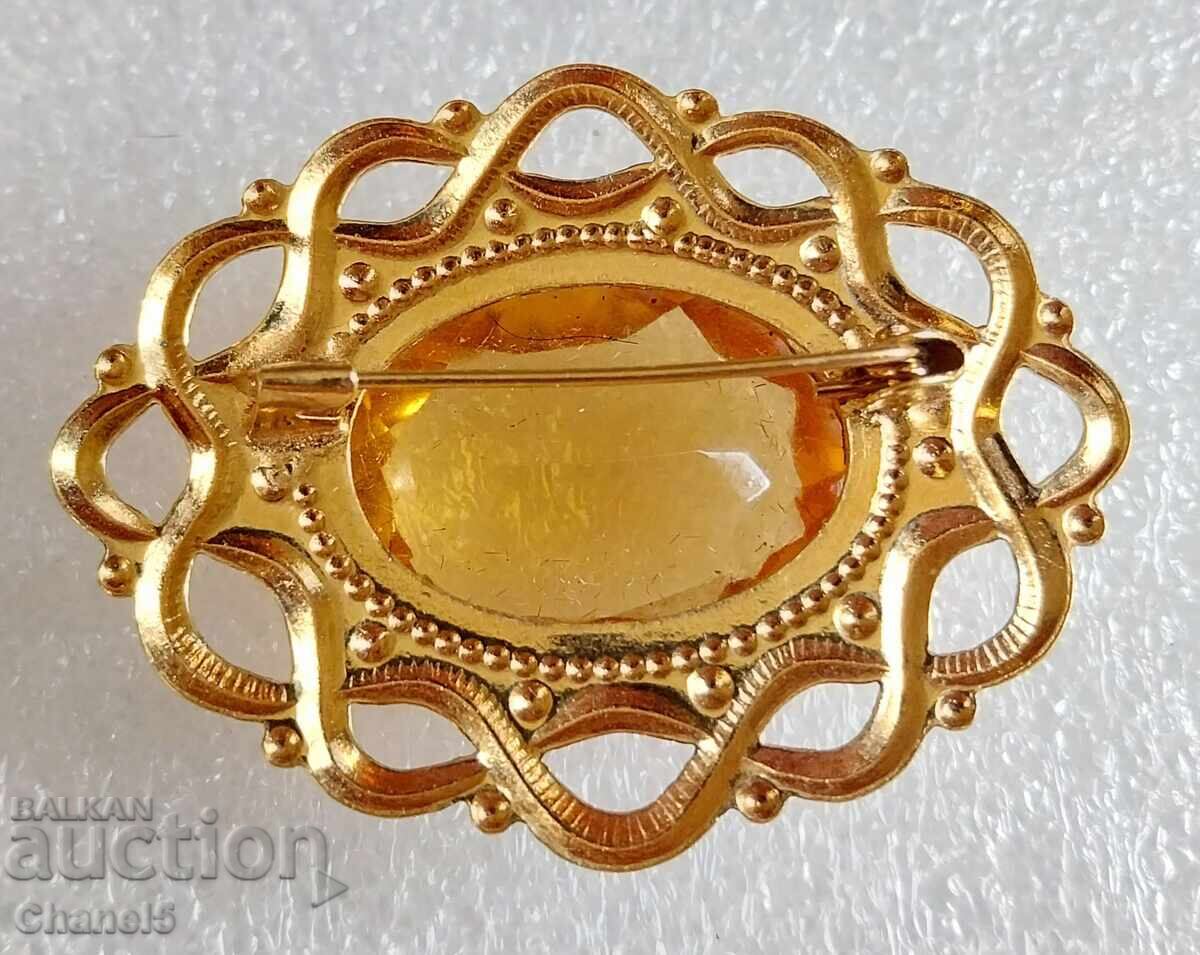 Auction OLD BROOCH, JEWELRY, BIJOU (900) Auction OLD BROOCH, JEWELRY, BIJOU (900)