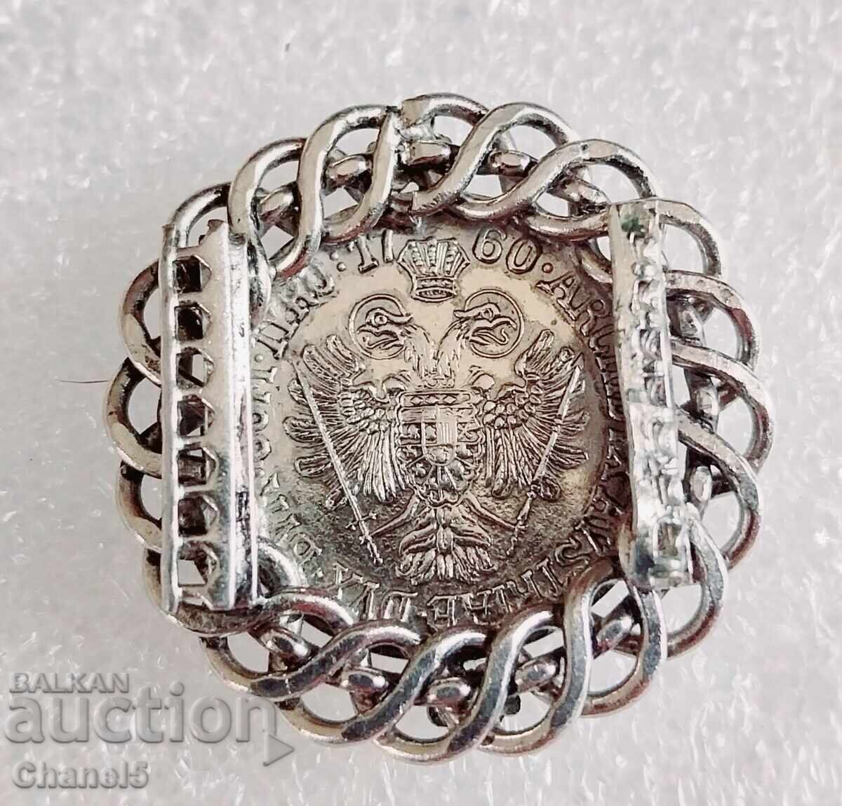 Auction OLD AUSTRIAN COIN CHAINS (901) Auction OLD AUSTRIAN COIN CHAINS (901)