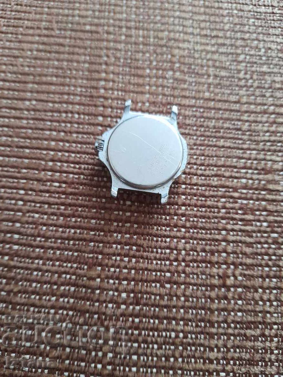 Vintage ρολόι χαλαζία Junghans με τιμή 22.00 BGN | € 11.25 Vintage ρολόι χαλαζία Junghans με τιμή 22.00 BGN | € 11.25