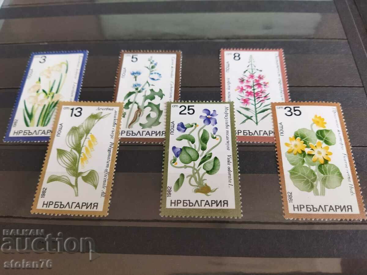 Flowers, Medicinal Plants since 1982. No. 3129/34 from the catalog with price 1.00 BGN | € 0.51 Flowers, Medicinal Plants since 1982. No. 3129/34 from the catalog with price 1.00 BGN | € 0.51