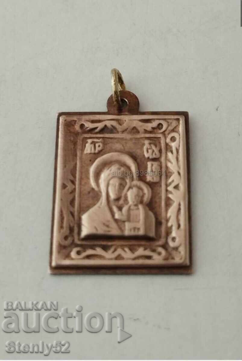 Icoană mică a Fecioarei Maria, dimensiune medalion 1,9/1,5 cm.