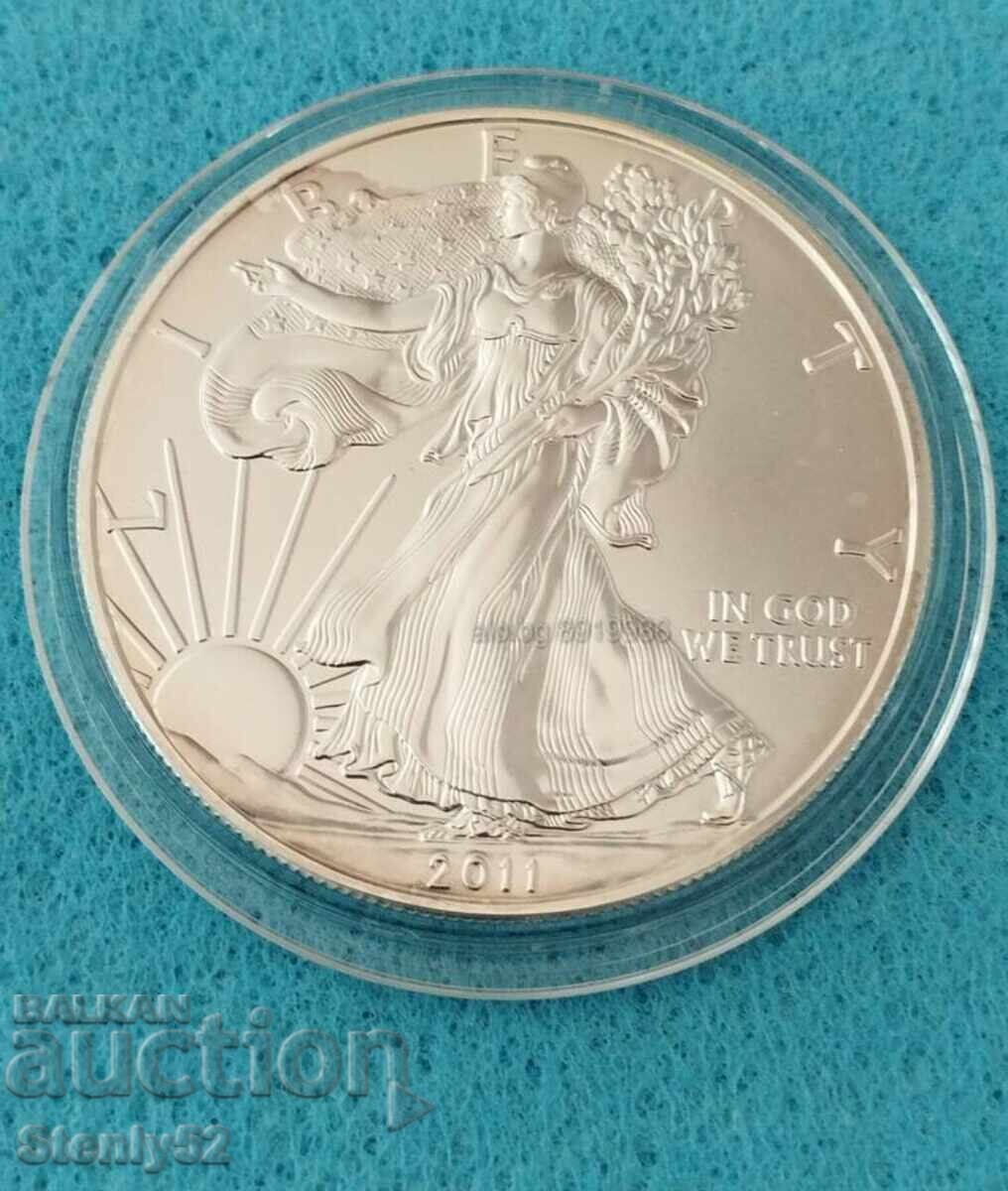 Moneda U$ de argint de 1 oz 2011 Libertate pe jos