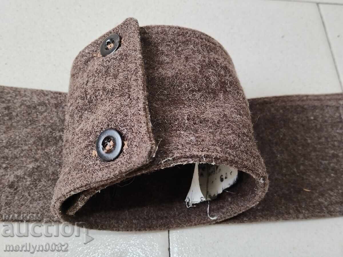 Delivery of Army uniform leggings 1962 Delivery of Army uniform leggings 1962