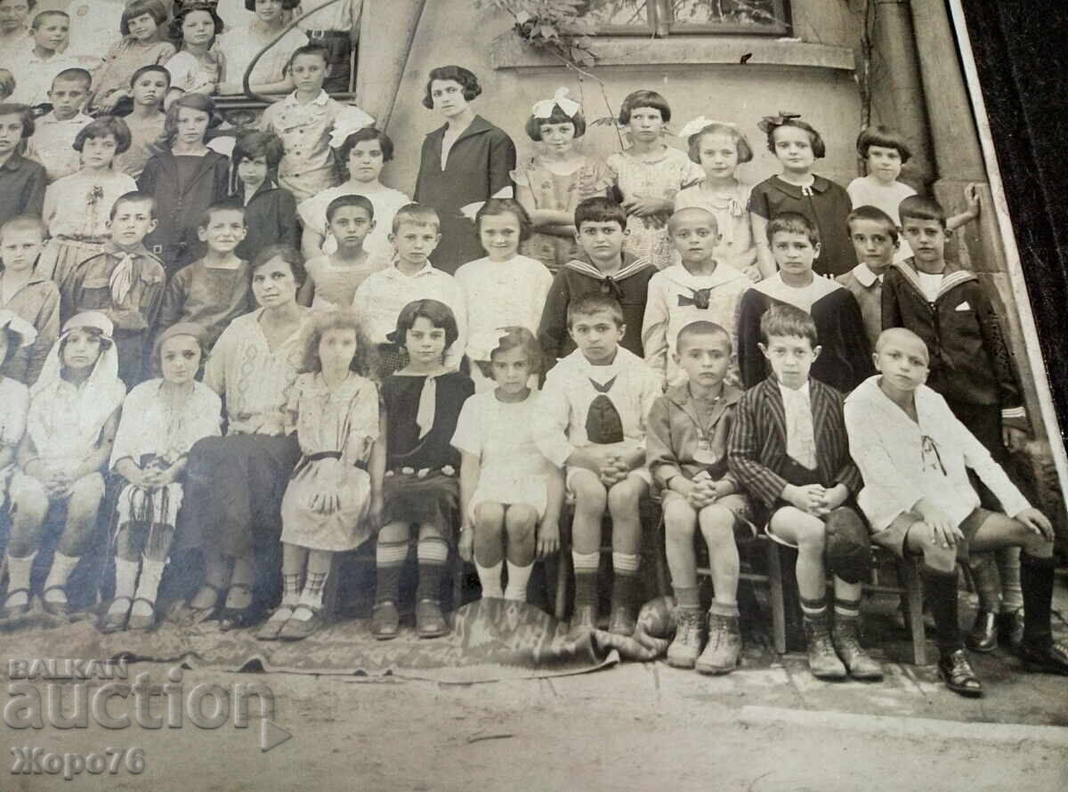 ΜΕΓΑΛΗ ΠΑΛΙΑ ΤΑΞΗ ΦΩΤΟΓΡΑΦΙΑ ΜΑΘΗΤΩΝ από το ΒΑΣΙΛΕΙΟ ΤΗΣ ΒΟΥΛΓΑΡΙΑΣ - 5 ΜΕΓΑΛΗ ΠΑΛΙΑ ΤΑΞΗ ΦΩΤΟΓΡΑΦΙΑ ΜΑΘΗΤΩΝ από το ΒΑΣΙΛΕΙΟ ΤΗΣ ΒΟΥΛΓΑΡΙΑΣ - 5