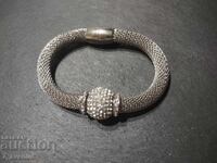 Bracelet with magnetic clasp, very chic 18.01.2025